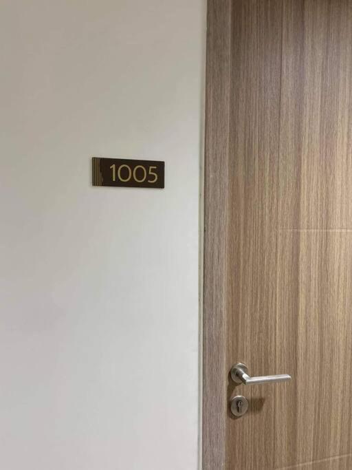 Fully Equipped 1Br Condo At Shore2 Near To Moa 마닐라 외부 사진