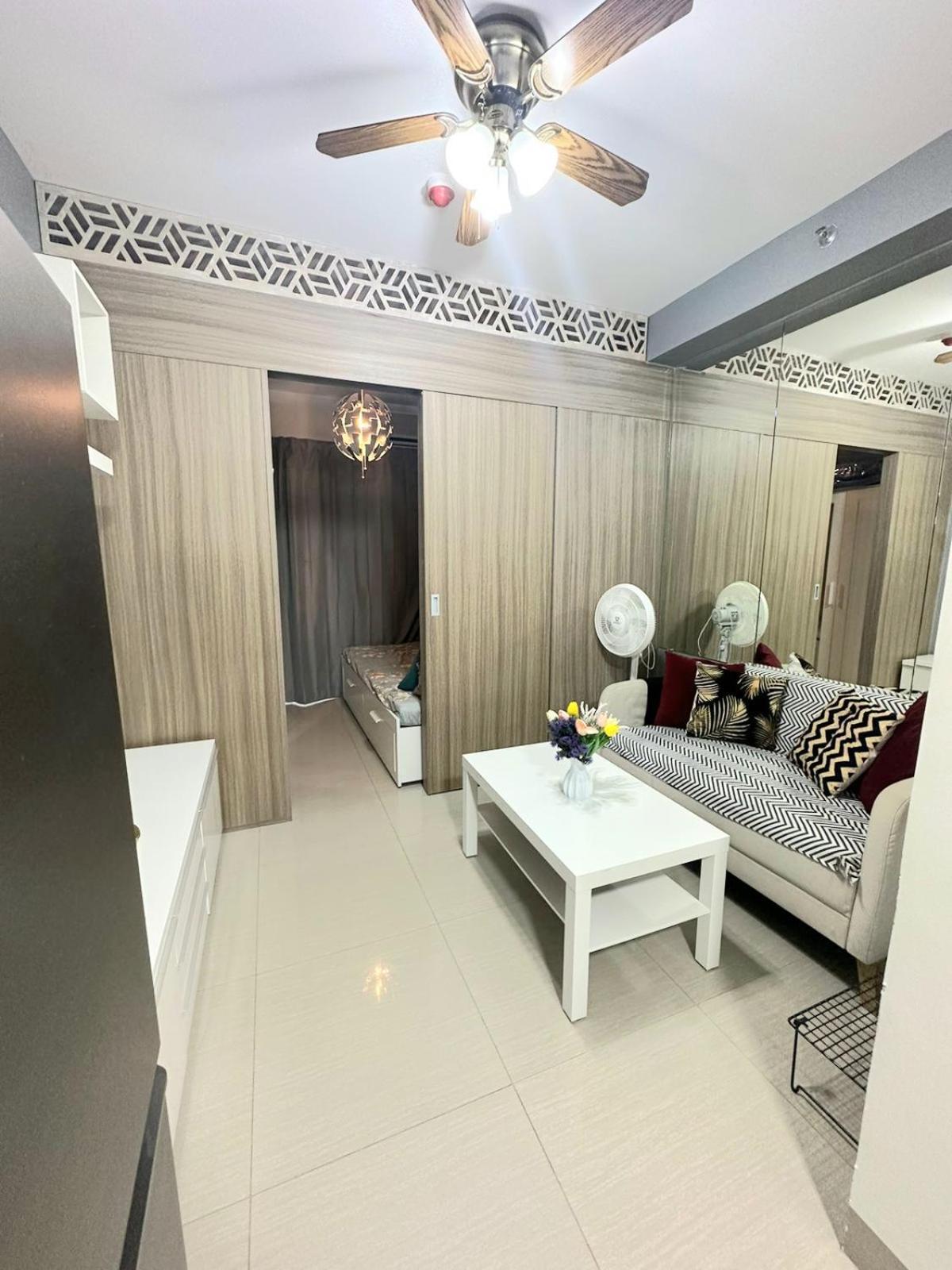 Fully Equipped 1Br Condo At Shore2 Near To Moa 마닐라 외부 사진