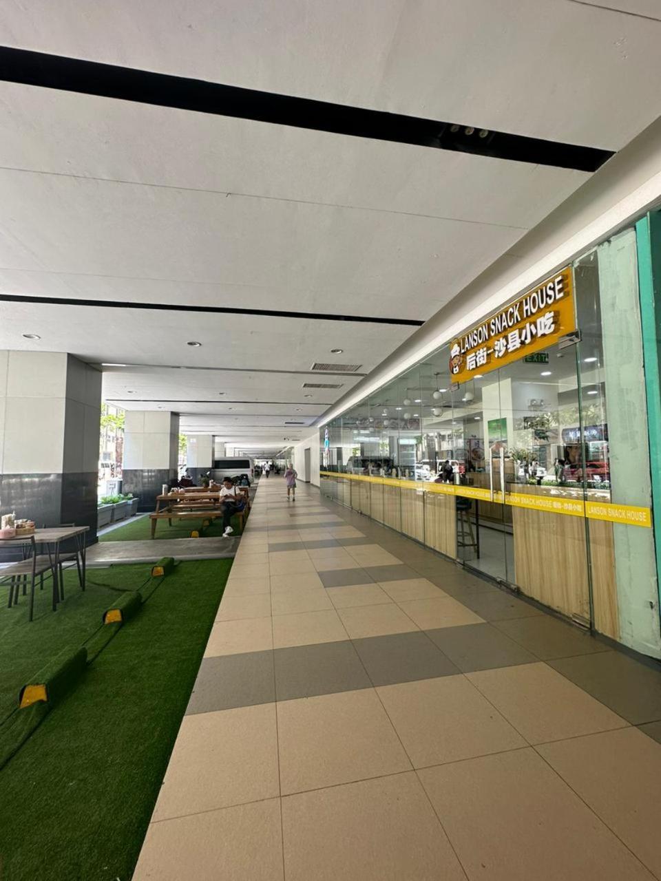Fully Equipped 1Br Condo At Shore2 Near To Moa 마닐라 객실 사진